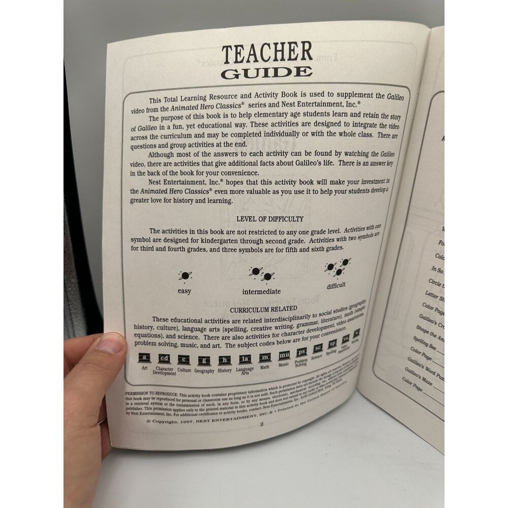 Galileo Animated Hero Classics Activity Book Total Learning Resource 1997 Nest - Picture 4 of 8